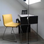 bureau et chaise sous velux